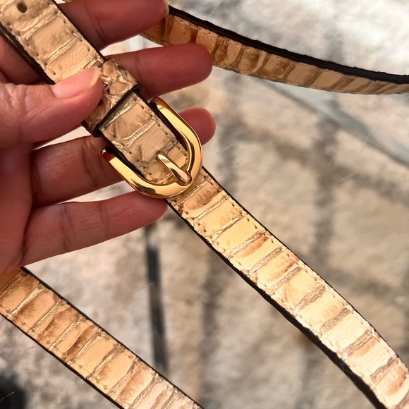 Banana Republic Goat Leather Bag - Picture 4 of 11